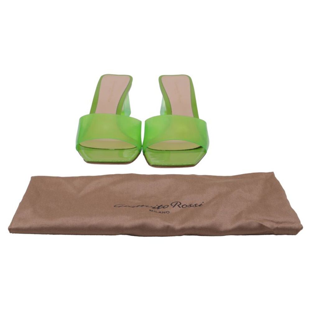 Gianvito Rossi Cosmic Square Sandals in Green Polyurethane - Picture 8 of 11